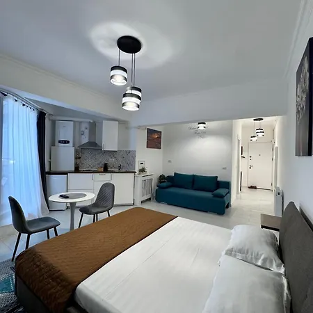 Romantic Sea View Studio Mamaia Exterior photo